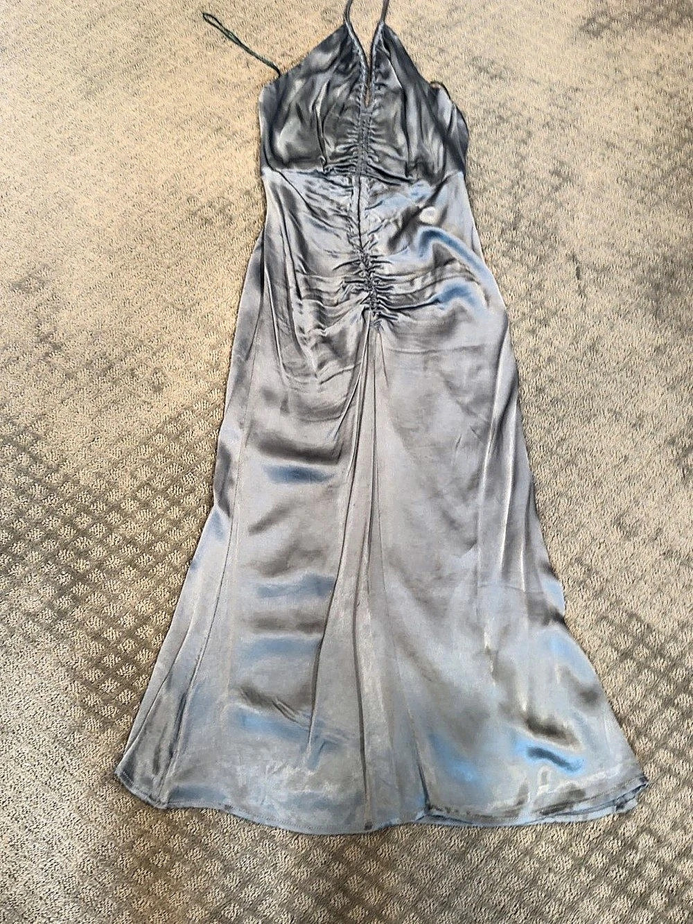 ASTR The Label Zaira Ruched Halter Midi Dress Gray Small - Picture 3 of 5